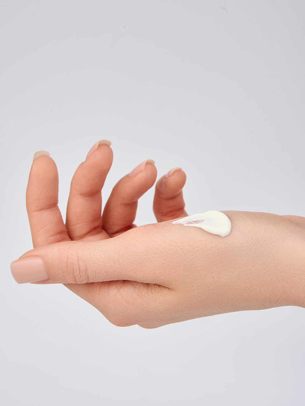 Солнцезащитный крем SPF50 для жирной кожи лица